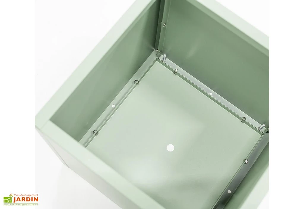 Jardinière Cube Vert Cactus En Métal Thermolaqué – 50 X 50 X 50 Cm 7 Jardinière Cube Vert Cactus En Métal Thermolaqué – 50 X 50 X 50 Cm – Image 5